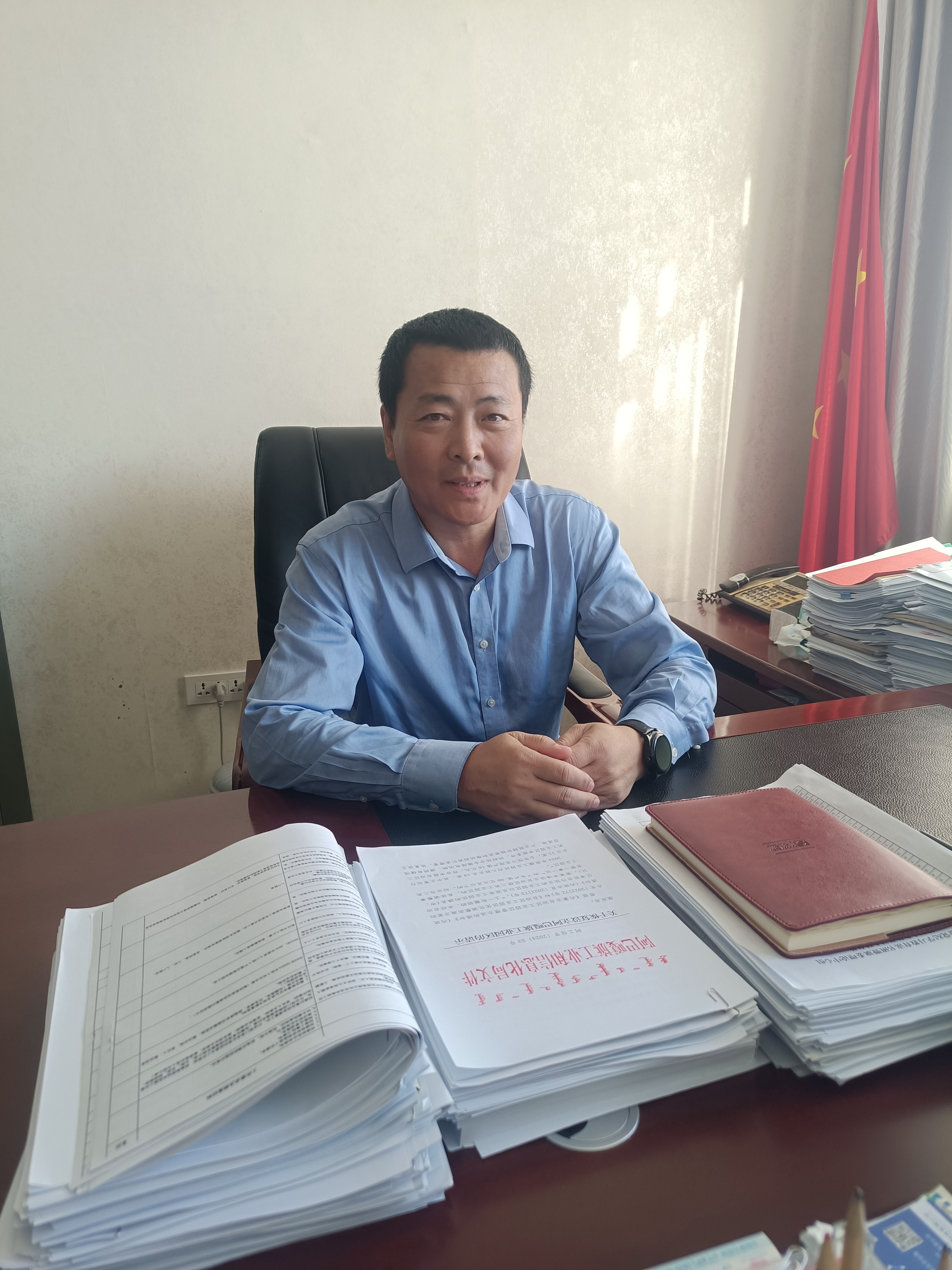 强化矿山地质环境治理，擦亮绿色生态底色