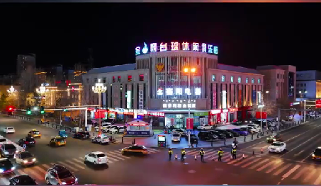 锡林浩特市公安局：开启夜间“安全扫描” 点亮城市“平安灯”