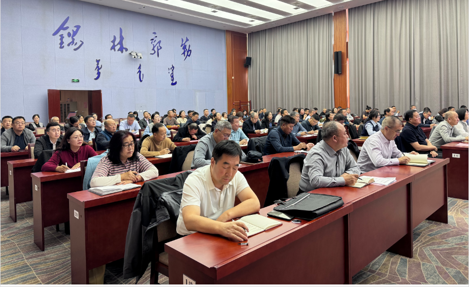 锡林郭勒盟持续推进《习近平谈治国理政》第五卷基层宣讲