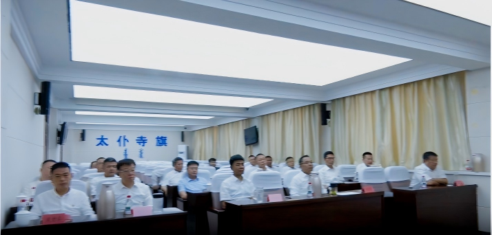 太仆寺旗：各界集中观看抗战胜利80周年大会盛况凝聚奋进力量