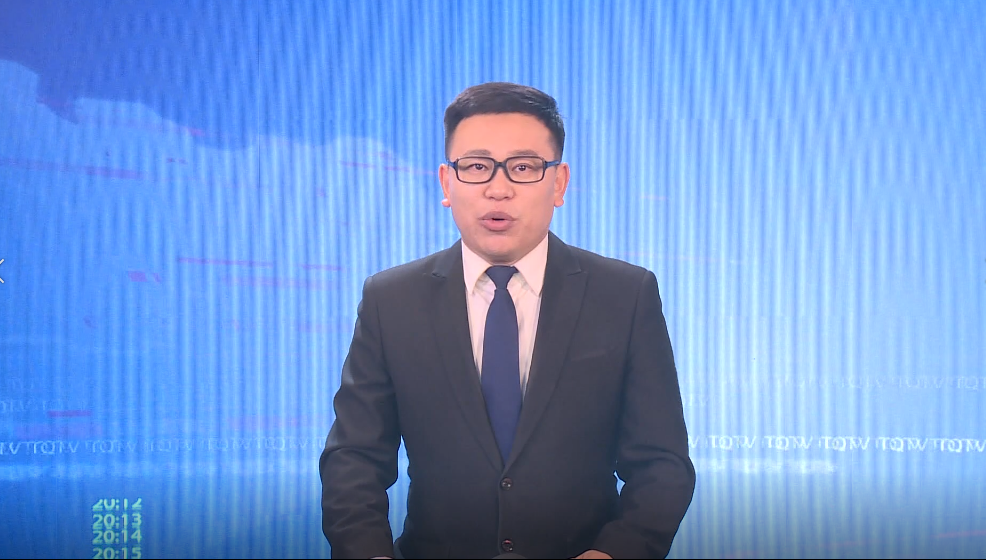 陈艳豹到第二小学开展教育教学工作座谈并讲思政课